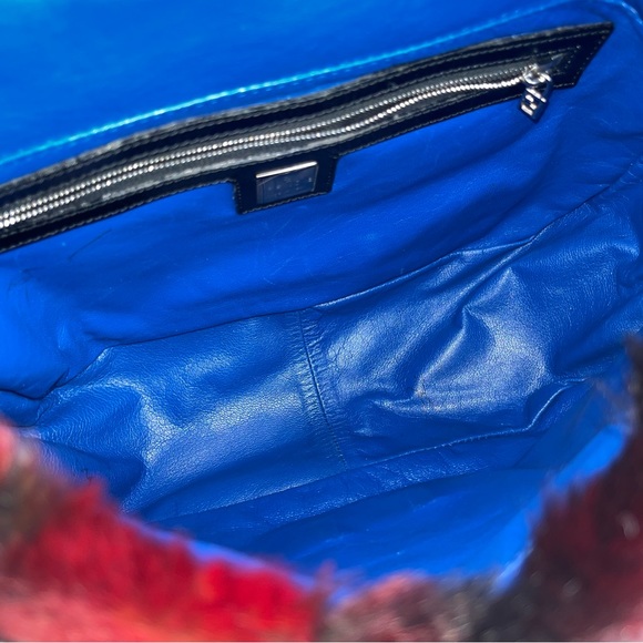 Fendi: RARE Mink Fur Multicolor Dyed Beaver Sheared Mamma Baguette Shoulder Bag - Picture 10 of 17